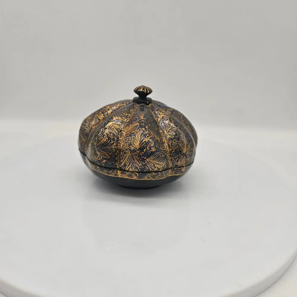 Vintage Handcrafted Kashmiri Papier-Mâché Powder Box Dark Academia Bedroom Decor